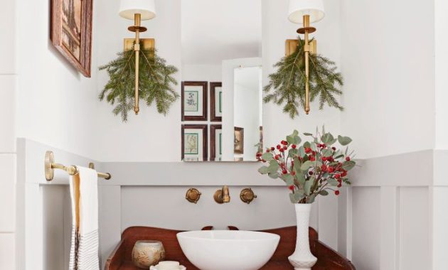 Bathroom Christmas Decor Ideas