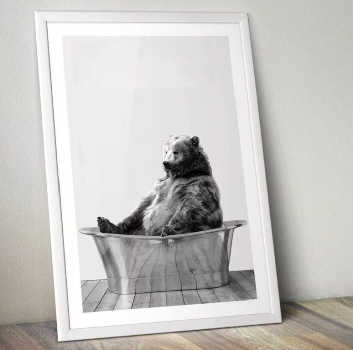 Black bear bathroom decor