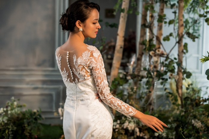 Brooklyn and bailey wedding dress