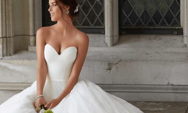 Black Strapless Wedding Dresses A Style Guide