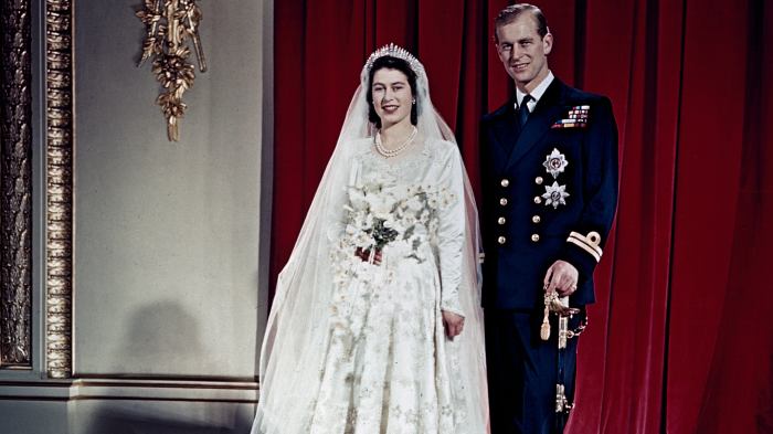 Dress queen elizabeth wedding